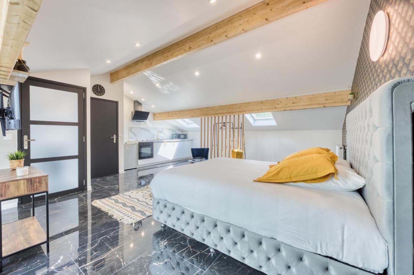 Studio 1 Coubron Εξωτερικό φωτογραφία